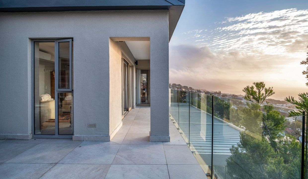 4 Bedroom Self-Catering Villa in Camps Bay, photo 2