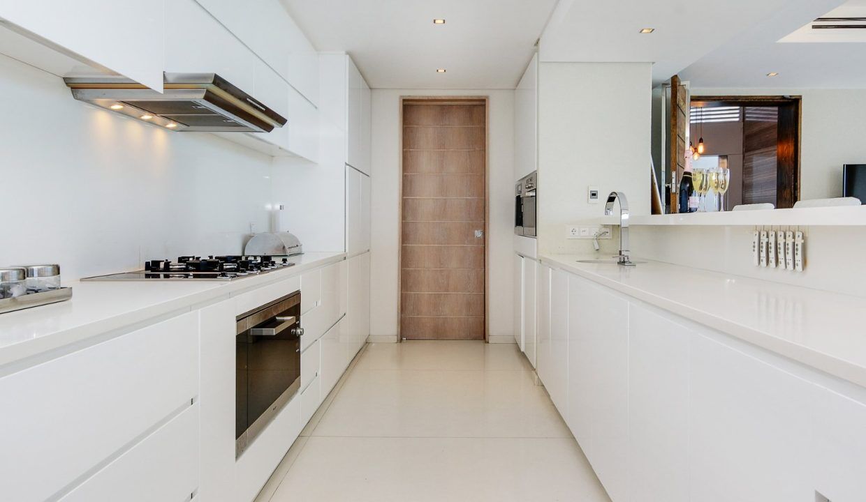 4 Bedroom Self-Catering Villa in Clifton, photo 3