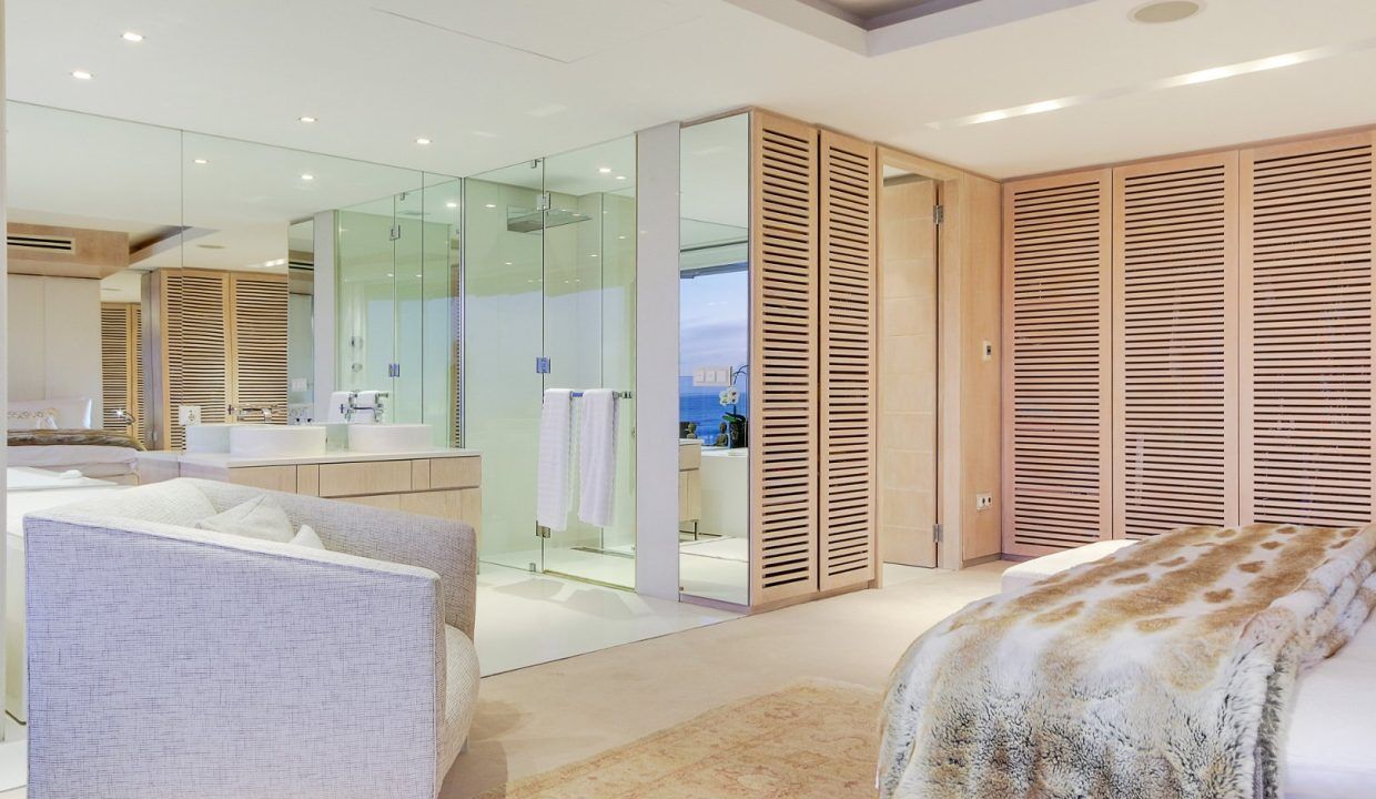 4 Bedroom Self-Catering Villa in Clifton, photo 5
