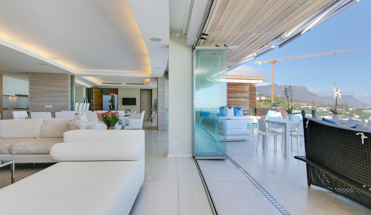 4 Bedroom Self-Catering Villa in Clifton, photo 7