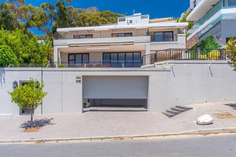 6 Bedroom Self-Catering Villa in Bantry Bay, photo 9