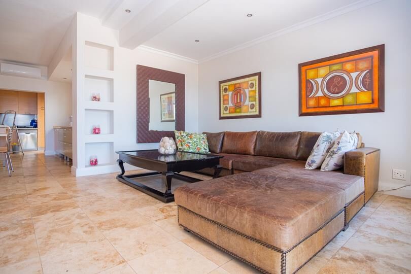 6 Bedroom Self-Catering Villa in Bantry Bay, photo 11
