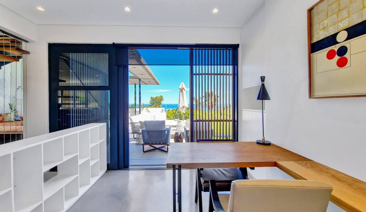 4 Bedroom Self-Catering Villa in Camps Bay, photo 10
