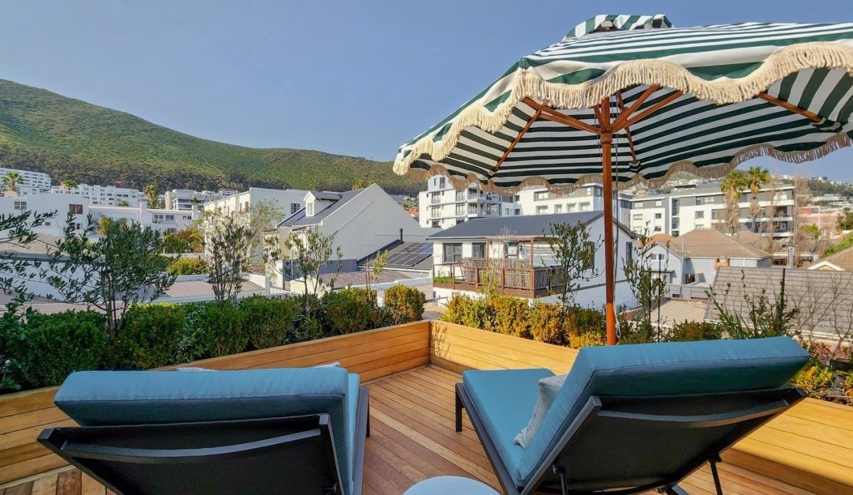5 Bedroom Self-Catering Villa in Sea Point, photo 2