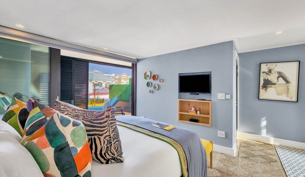 5 Bedroom Self-Catering Villa in Sea Point, photo 5