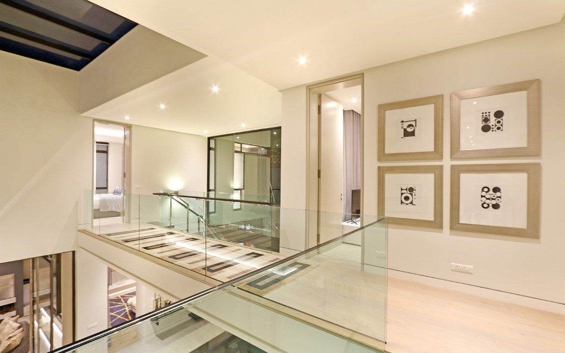 5 Bedroom Self-Catering Villa in Bantry Bay, photo 6