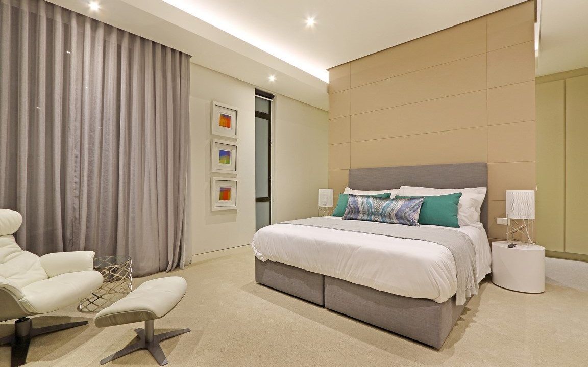 5 Bedroom Self-Catering Villa in Bantry Bay, photo 8