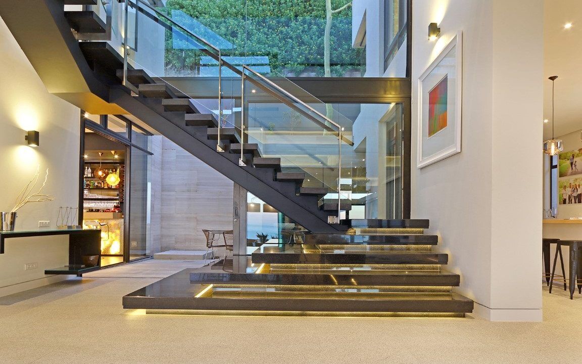 5 Bedroom Self-Catering Villa in Bantry Bay, photo 10