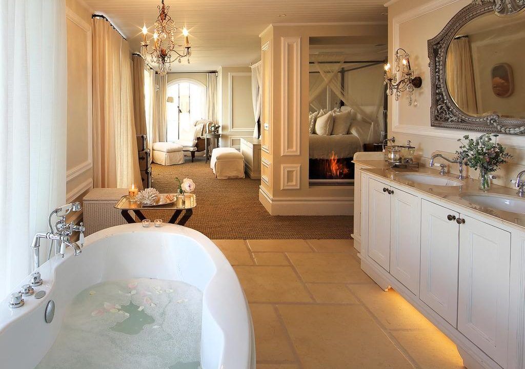 6 Bedroom Self-Catering Villa in Fresnaye, photo 10