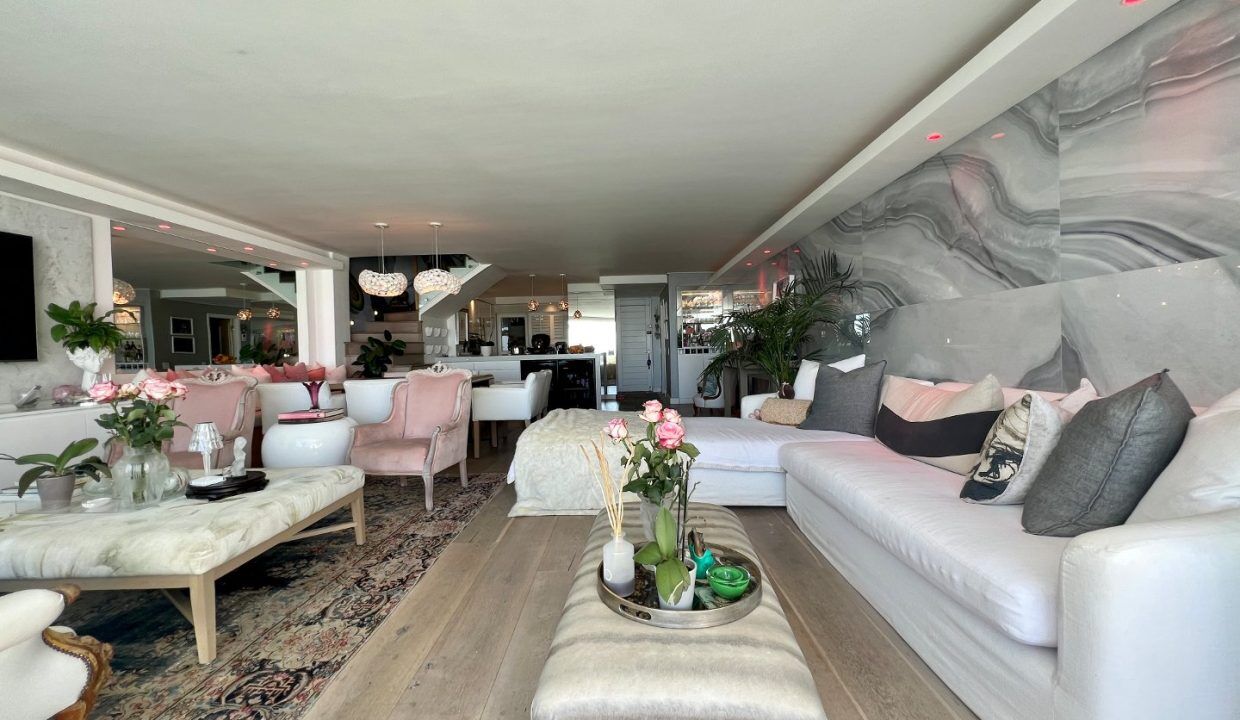 3 Bedroom Self-Catering Townhouse in Clifton, photo 3