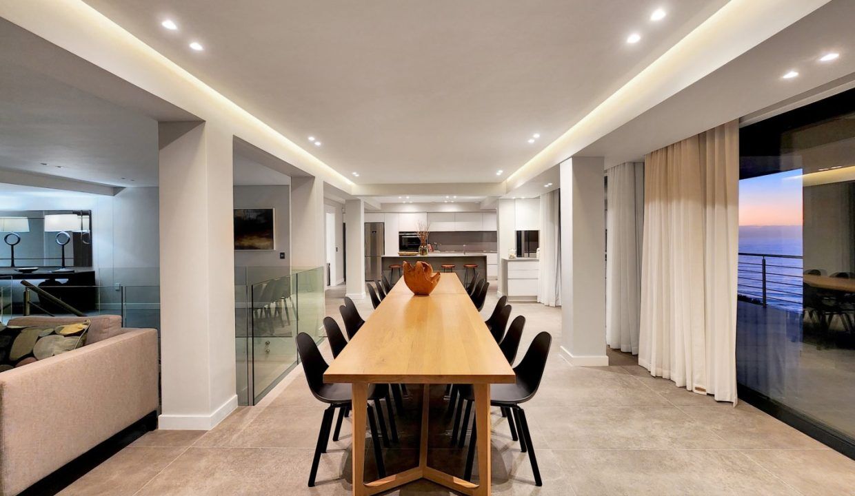 9 Bedroom Self-Catering Villa in Camps Bay, photo 10