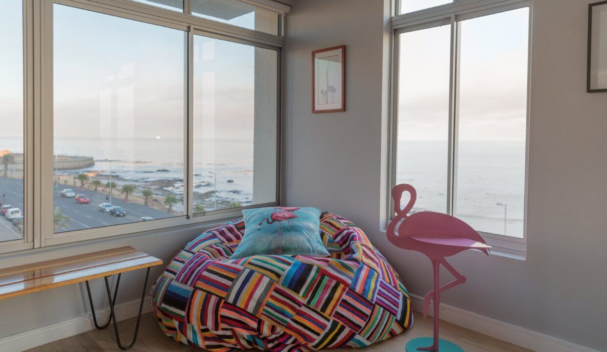 2 Bedroom Self-Catering Villa in Mouille Point, photo 3