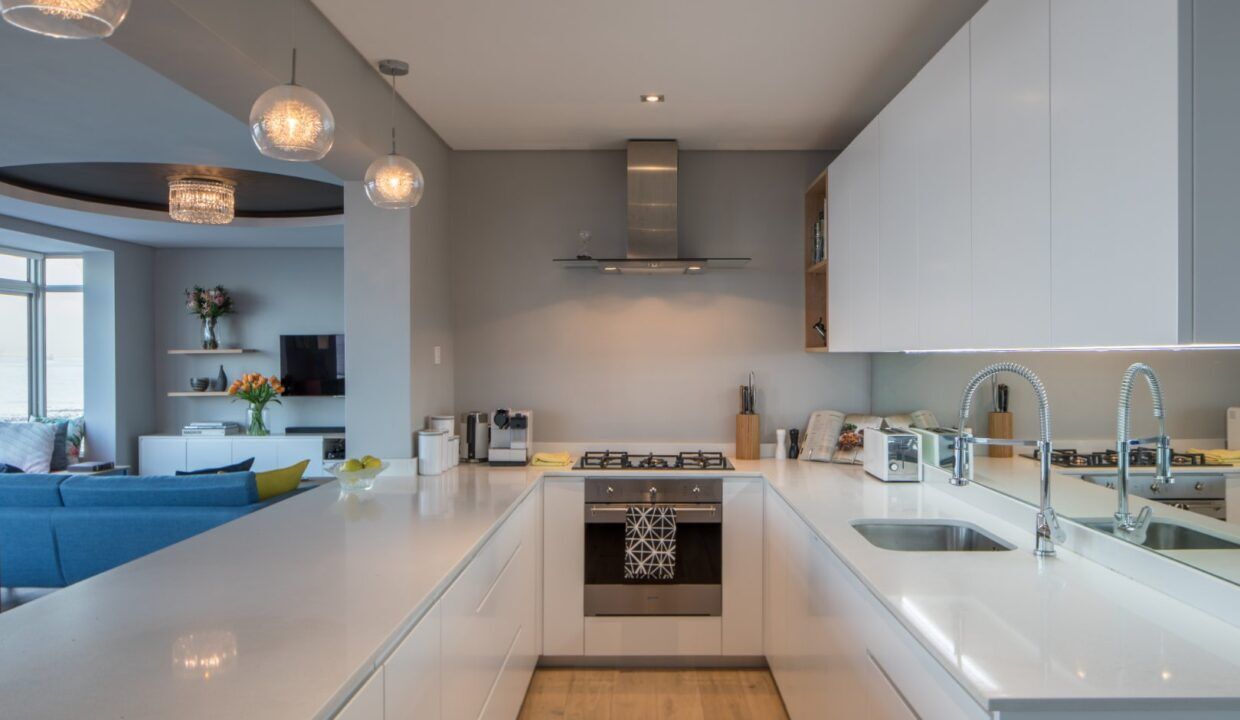 2 Bedroom Self-Catering Villa in Mouille Point, photo 4