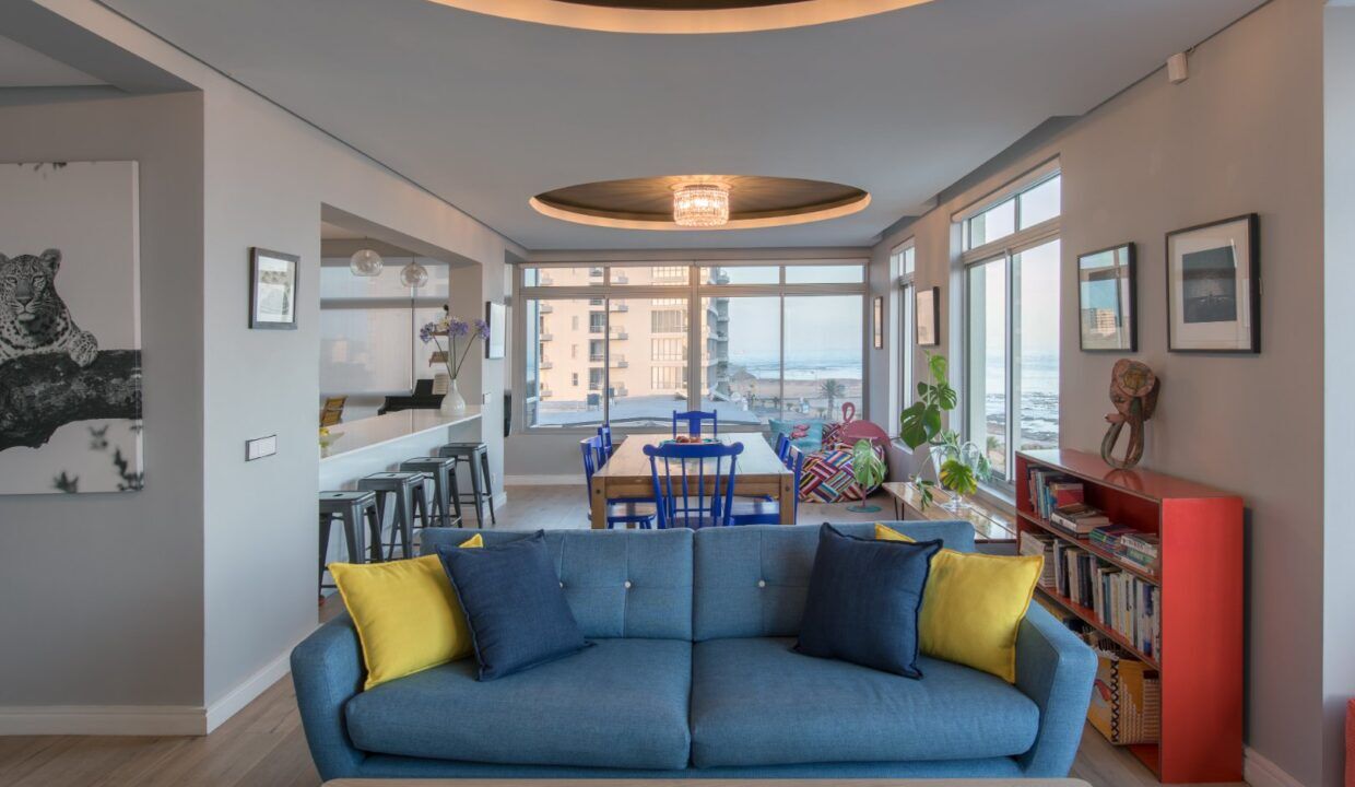 2 Bedroom Self-Catering Villa in Mouille Point, photo 12