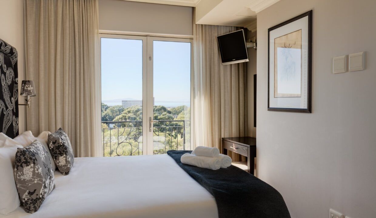 3 Bedroom Self-Catering Apartment in Green Point, photo 5