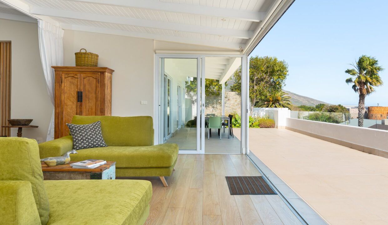 4 Bedroom Self-Catering Villa in Camps Bay, photo 2