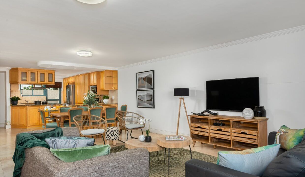 3 Bedroom Self-Catering Apartment in Camps Bay, photo 3