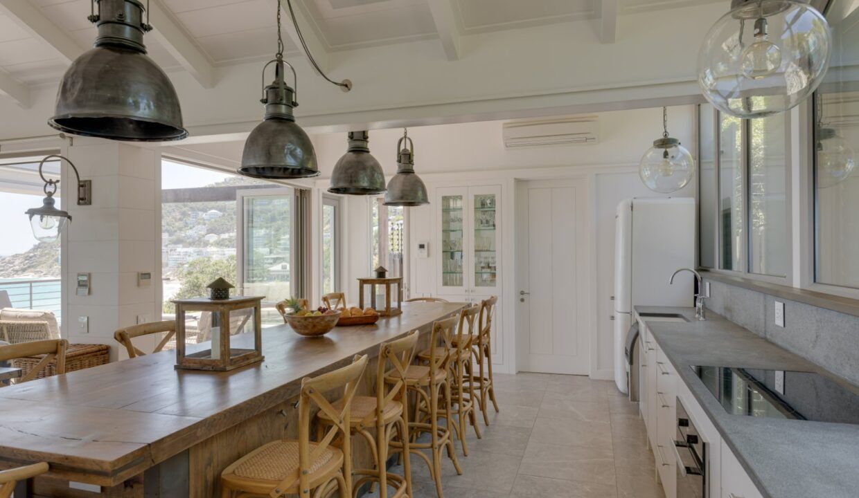 4 Bedroom Self-Catering Apartment in Clifton, photo 4