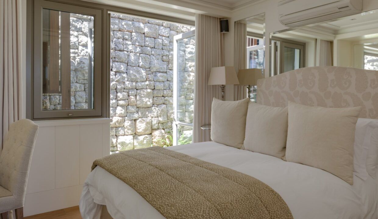 4 Bedroom Self-Catering Apartment in Clifton, photo 6