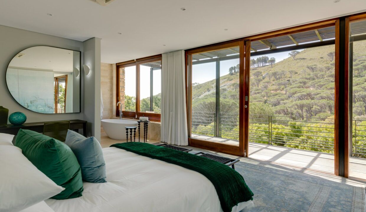 5 Bedroom Self-Catering Villa in Camps Bay, photo 11