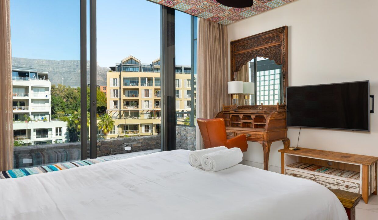 3 Bedroom Self-Catering Apartment in Waterfront, photo 11