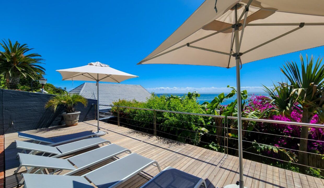 4 Bedroom Self-Catering House in Clifton, photo 3