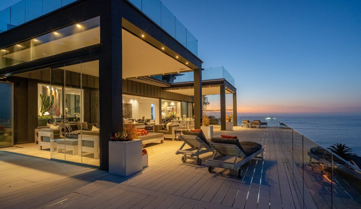 7 Bedroom Self-Catering Villa in Bantry Bay, photo 7