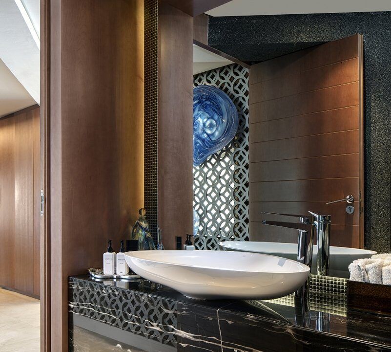 5 Bedroom Self-Catering Apartment in Mouille Point, photo 12
