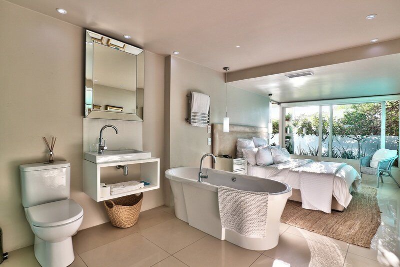4 Bedroom Self-Catering Apartment in Clifton, photo 11