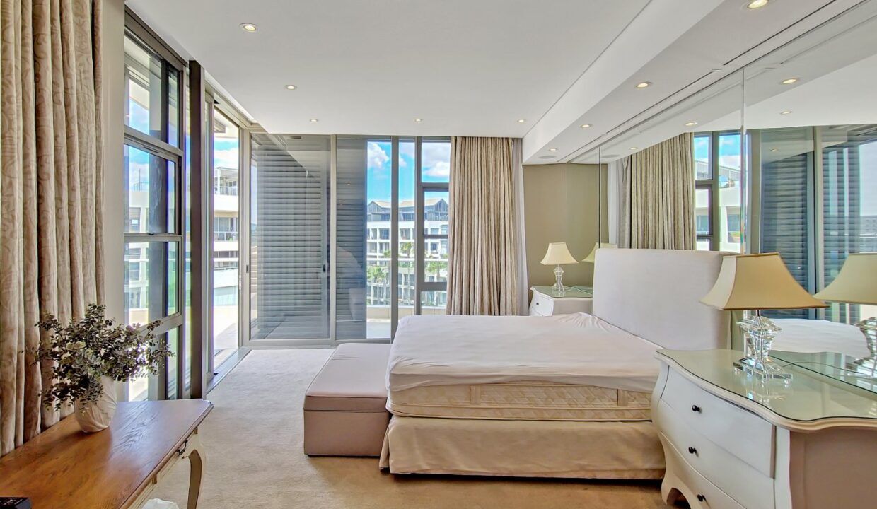 3 Bedroom Self-Catering Apartment in Waterfront, photo 7