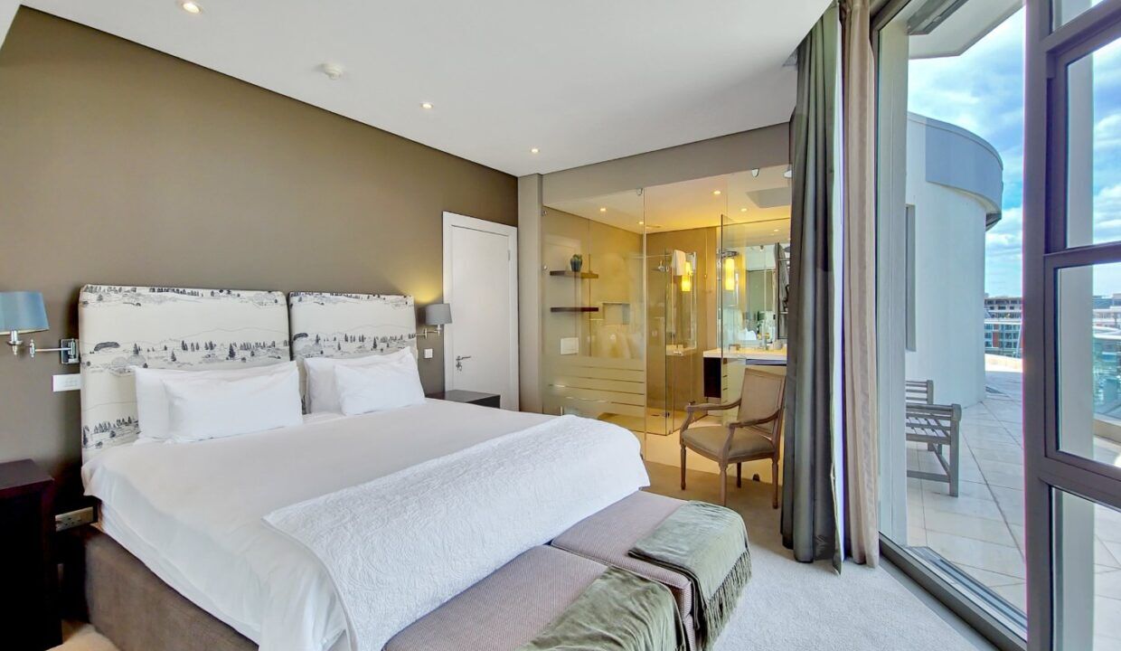 3 Bedroom Self-Catering Apartment in Waterfront, photo 8