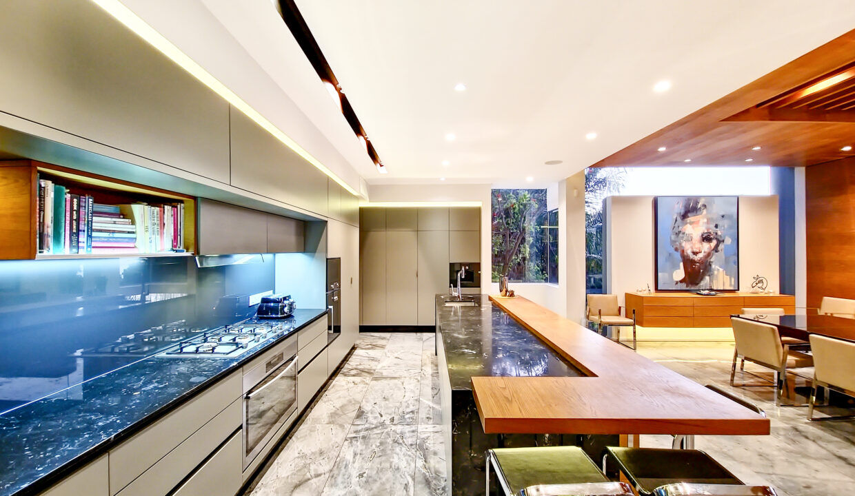 5 Bedroom Self-Catering Villa in Bantry Bay, photo 4