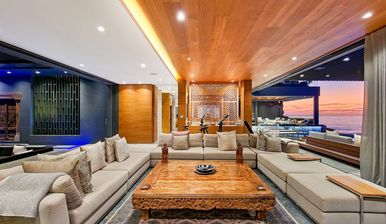 5 Bedroom Self-Catering Villa in Bantry Bay, photo 5