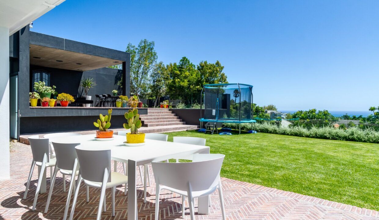 5 Bedroom Self-Catering Villa in Fresnaye, photo 2