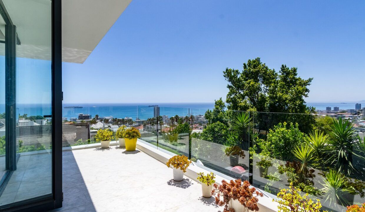 5 Bedroom Self-Catering Villa in Fresnaye, photo 10
