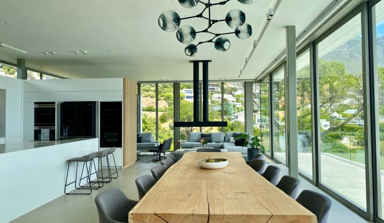 6 Bedroom Self-Catering Villa in Camps Bay, photo 9