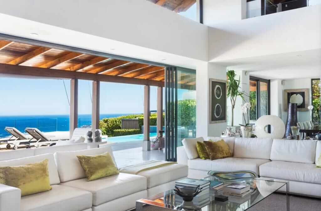 4 Bedroom Self-Catering Villa in Camps Bay, photo 6