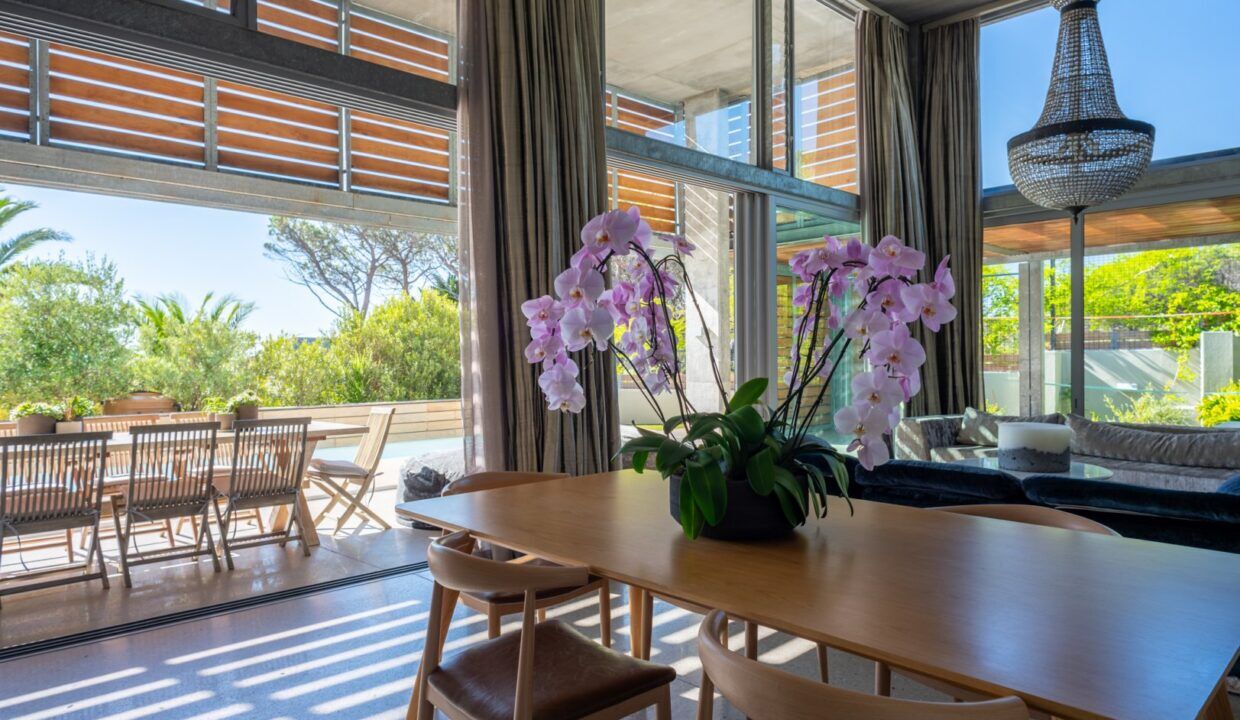 4 Bedroom Self-Catering Villa in Camps Bay, photo 3