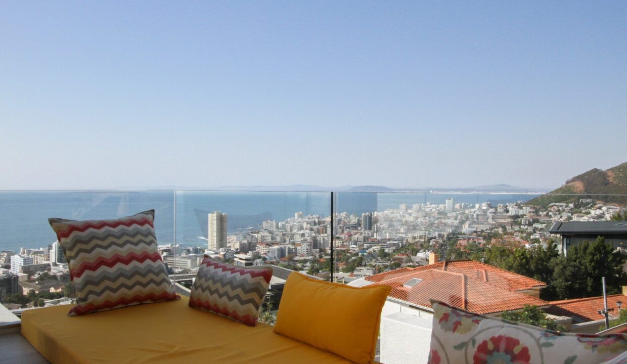 5 Bedroom Self-Catering Villa in Fresnaye, photo 2