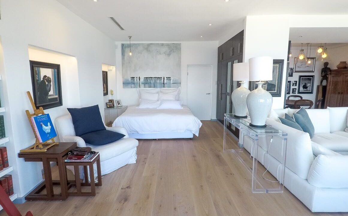 2 Bedroom Self-Catering Apartment in Clifton, photo 4