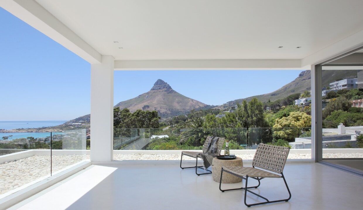 8 Bedroom Self-Catering Villa in Camps Bay, photo 2