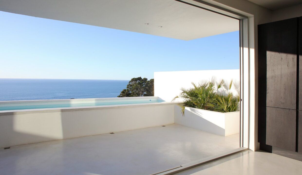 8 Bedroom Self-Catering Villa in Camps Bay, photo 11