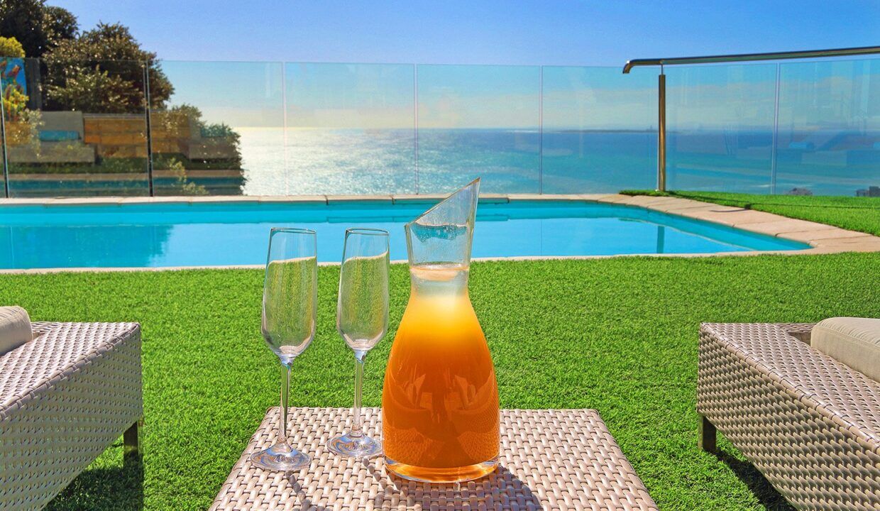 6 Bedroom Self-Catering Villa in Bantry Bay, photo 3