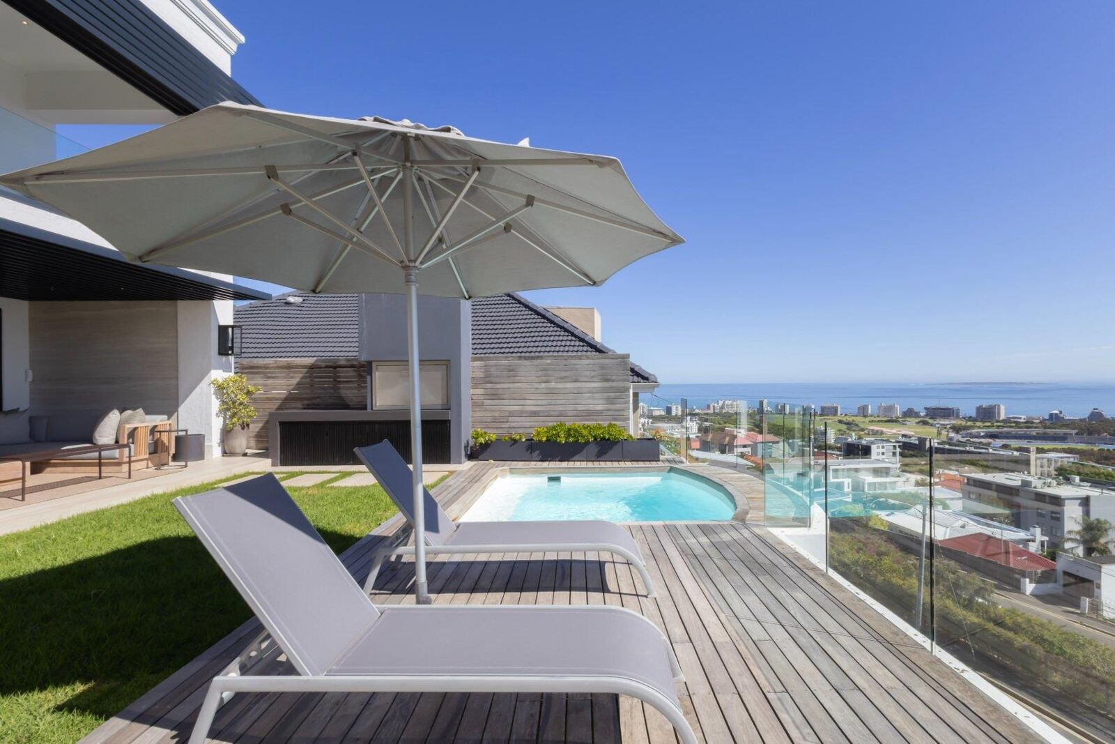 3 Bedroom Self-Catering House in Green Point