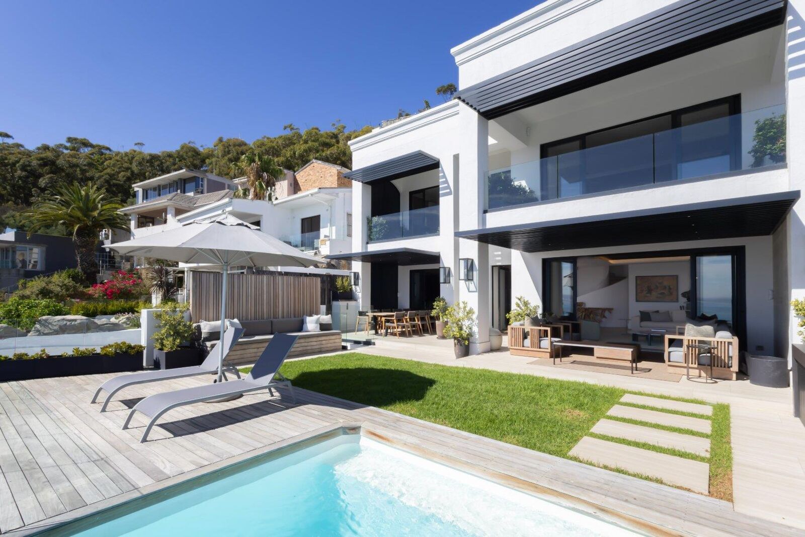 3 Bedroom Self-Catering House in Green Point, photo 2