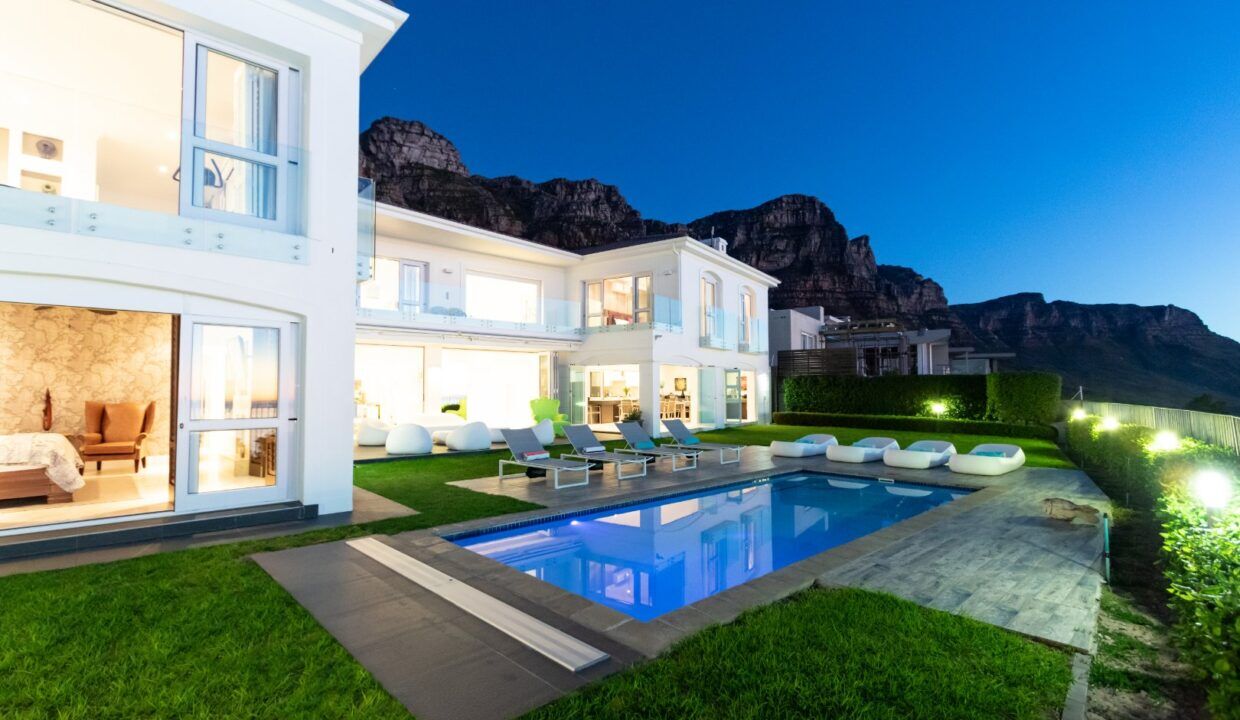 6 Bedroom Self-Catering Villa in Camps Bay, photo 3