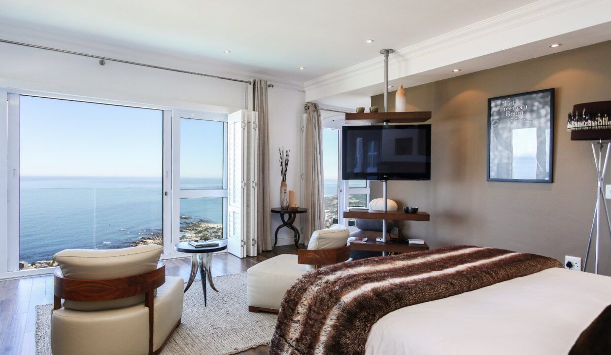 6 Bedroom Self-Catering Villa in Camps Bay, photo 8