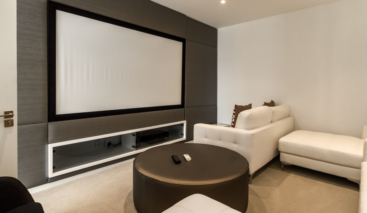 6 Bedroom Self-Catering Villa in Camps Bay, photo 10
