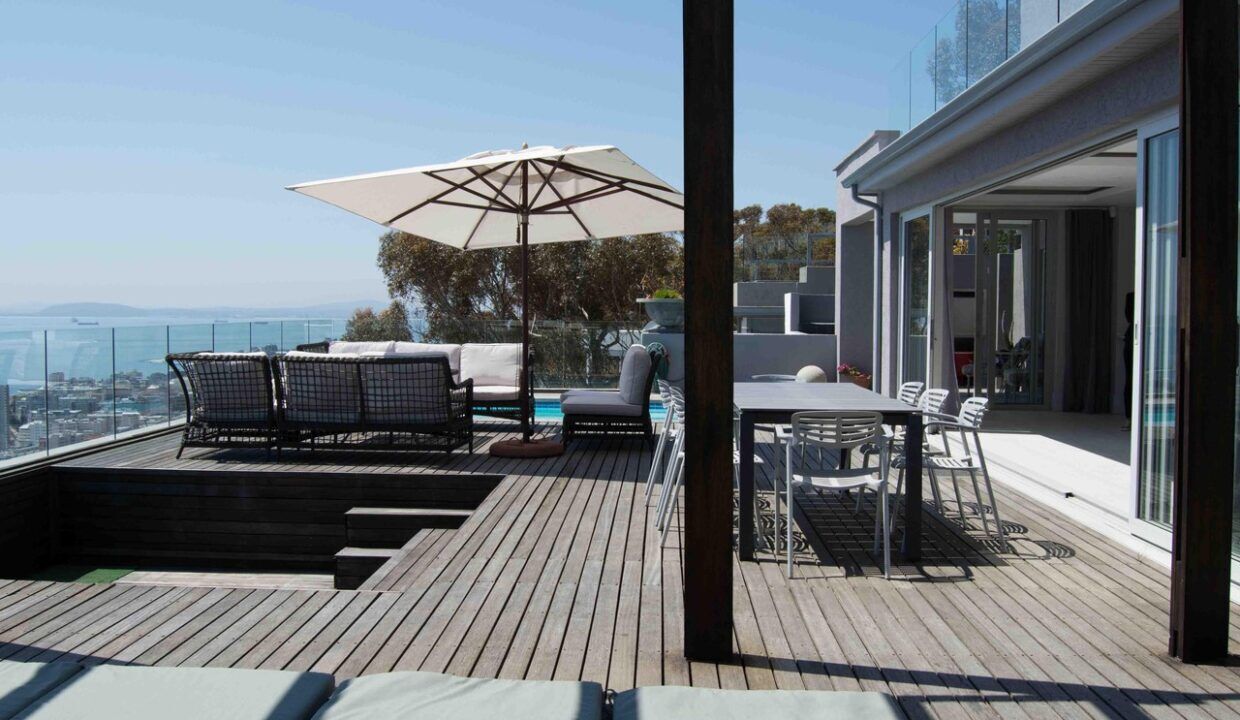 3 Bedroom Self-Catering Apartment in Bantry Bay, photo 2