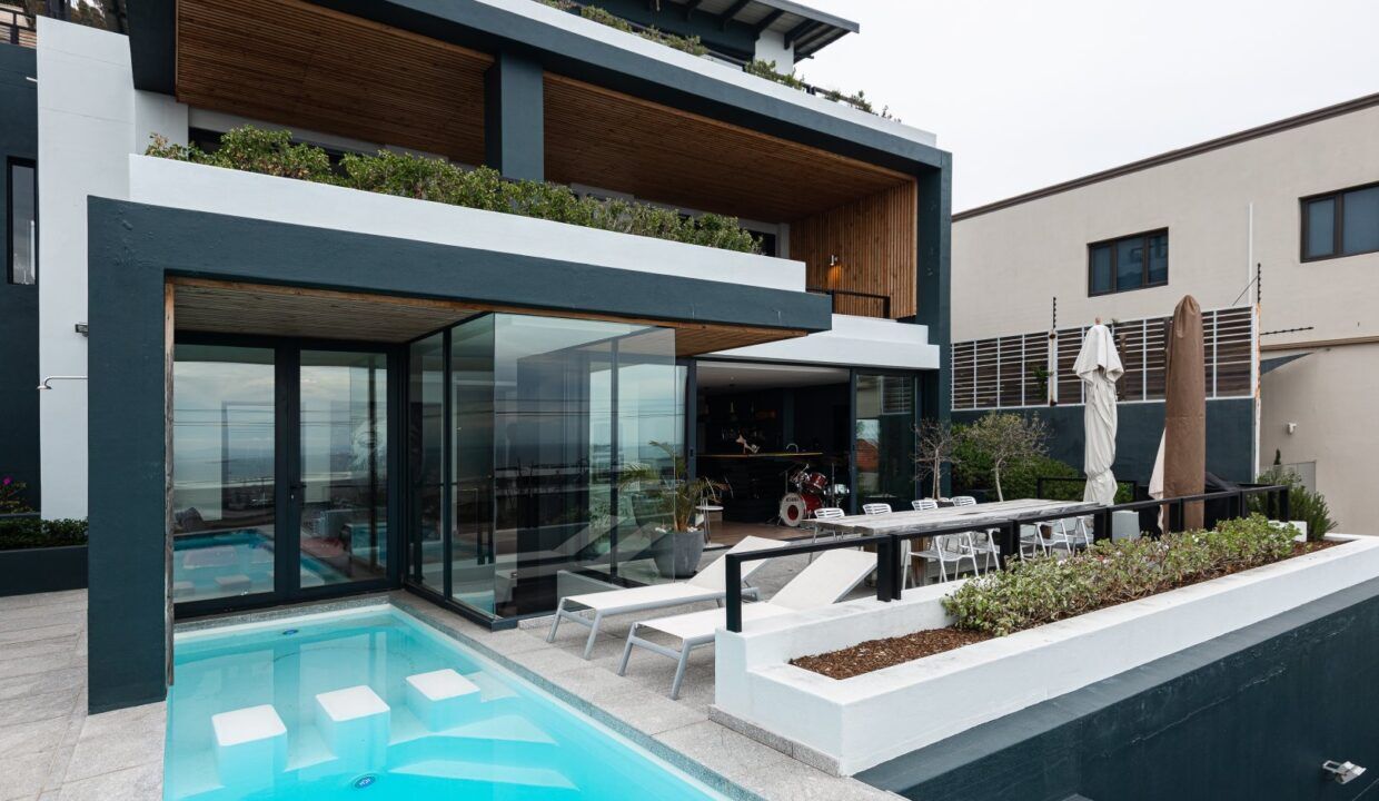 3 Bedroom Self-Catering House in Green Point, photo 11